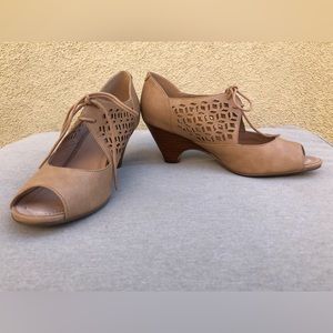 Brand New Nine West Open Toe Pump